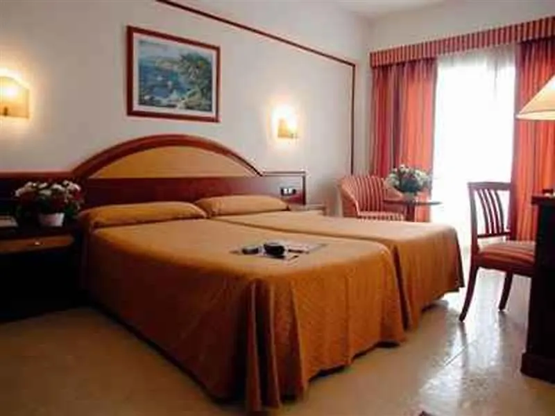 Cm Playa Del Moro Otel Cala Millor