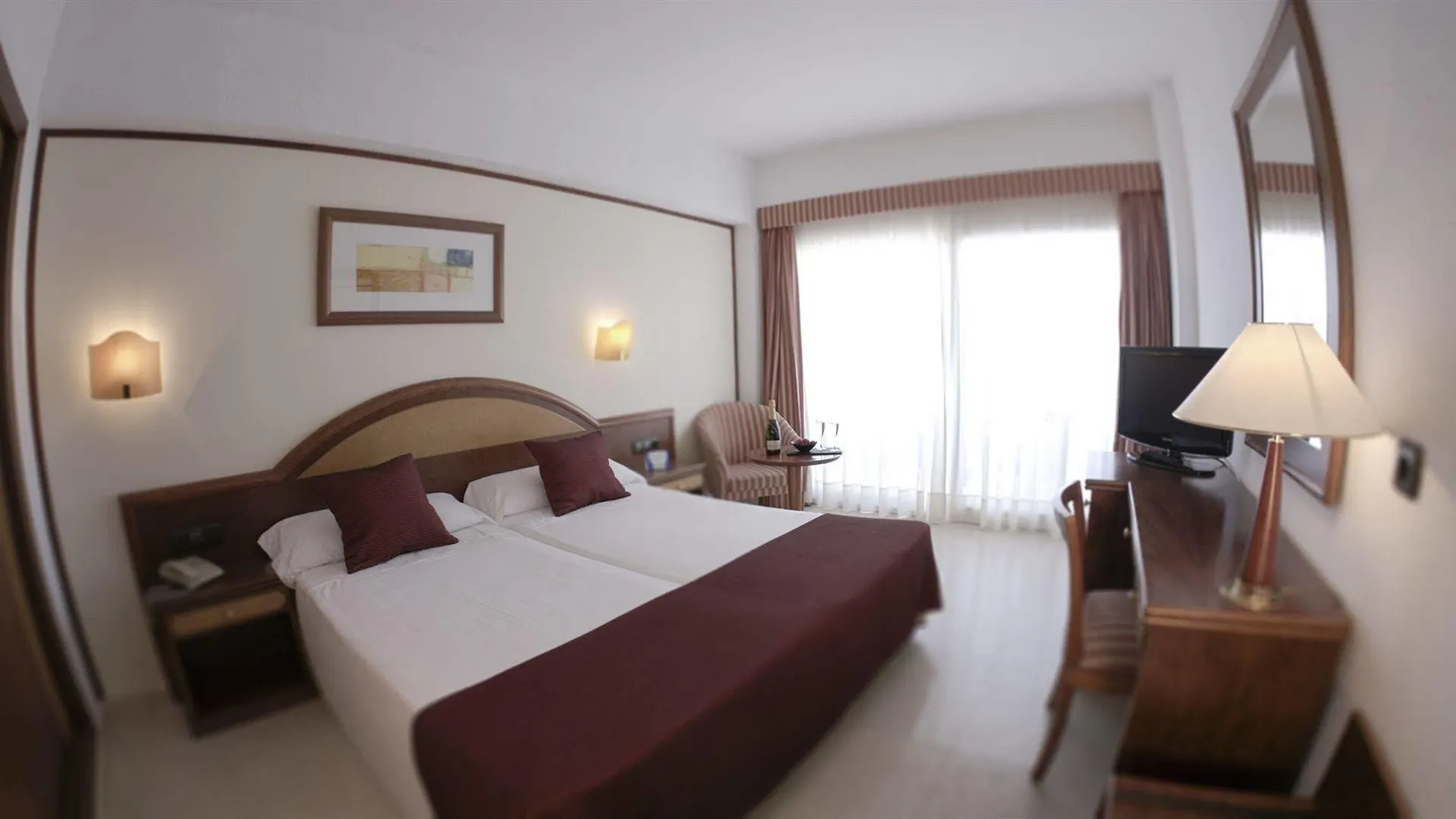 Cm Playa Del Moro Otel Cala Millor